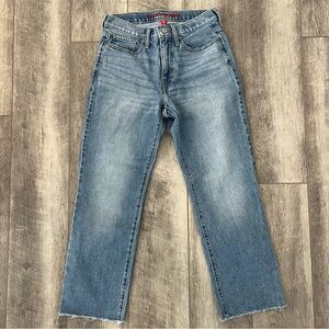 Lucky Brand Women’s Zoe High-rise Straight Leg Jeans.